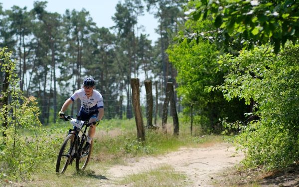 Pourquoi les circuits de VTT à Madagascar sont-ils uniques en Afrique ?